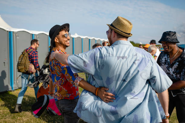 Best Luxury portable toilet rental  in Belcourt, ND