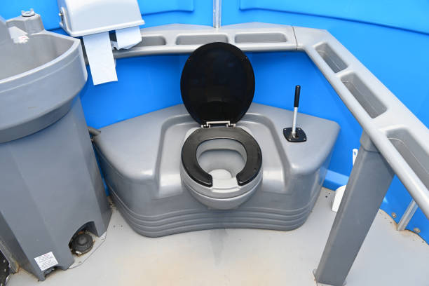 Best Porta potty rental near me  in Belcourt, ND